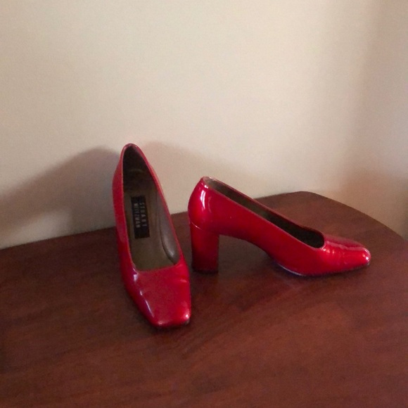 Stuart Weitzman Patent Leather Designer Pumps - Picture 3 of 5